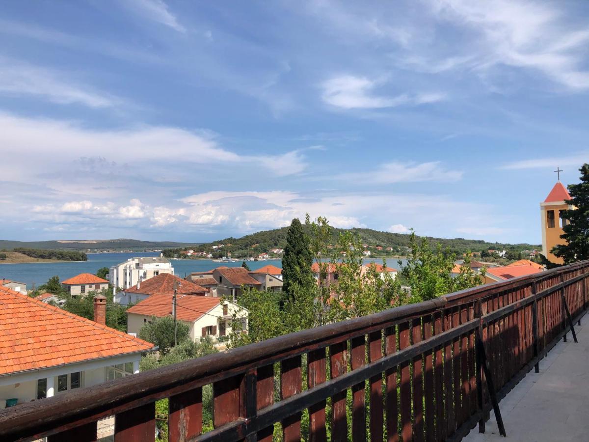 Nar Apartment Mrljane Buitenkant foto