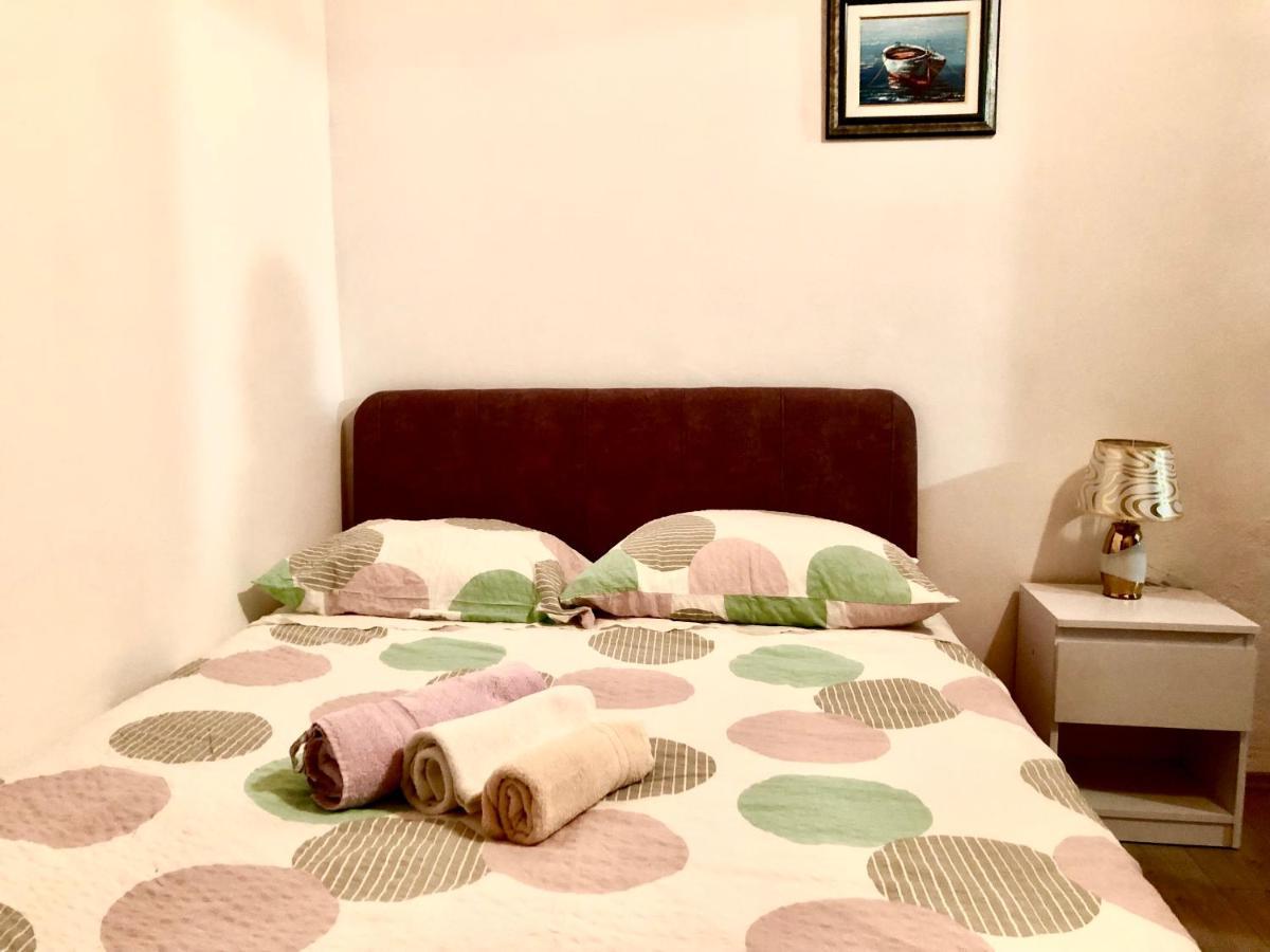 Nar Apartment Mrljane Buitenkant foto
