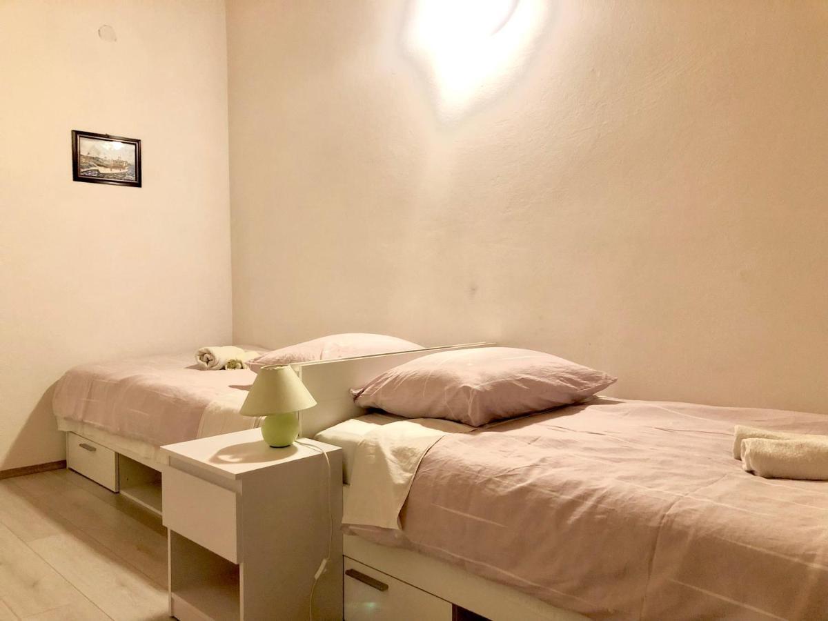 Nar Apartment Mrljane Buitenkant foto
