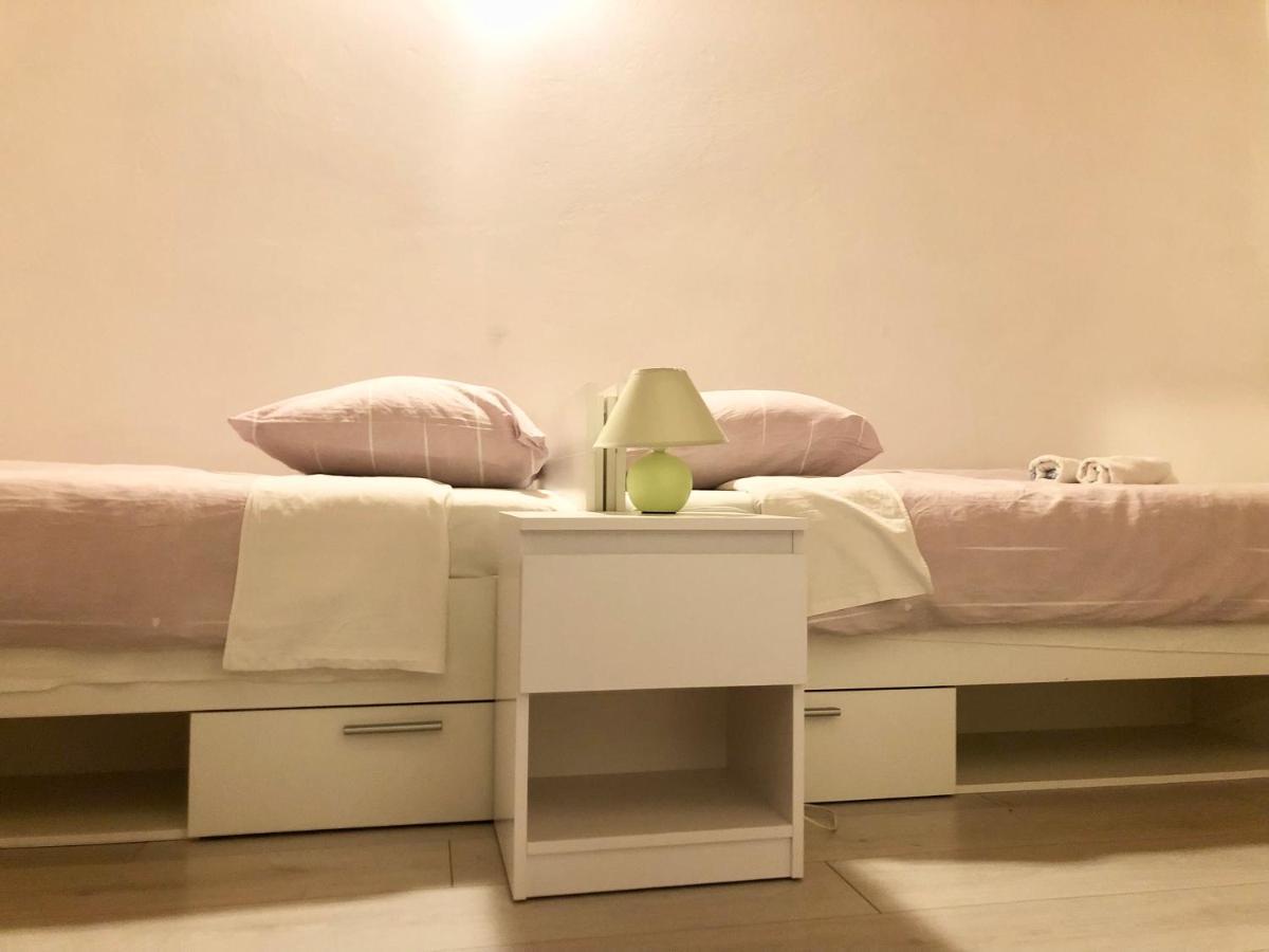 Nar Apartment Mrljane Buitenkant foto