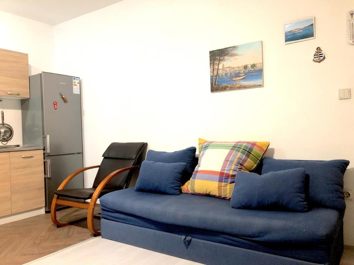 Nar Apartment Mrljane Buitenkant foto