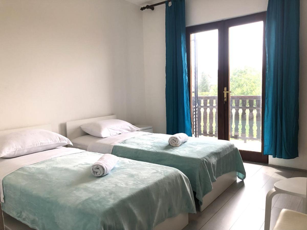 Nar Apartment Mrljane Buitenkant foto
