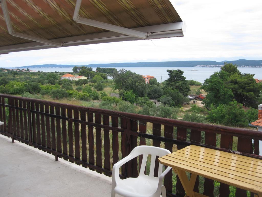 Nar Apartment Mrljane Buitenkant foto